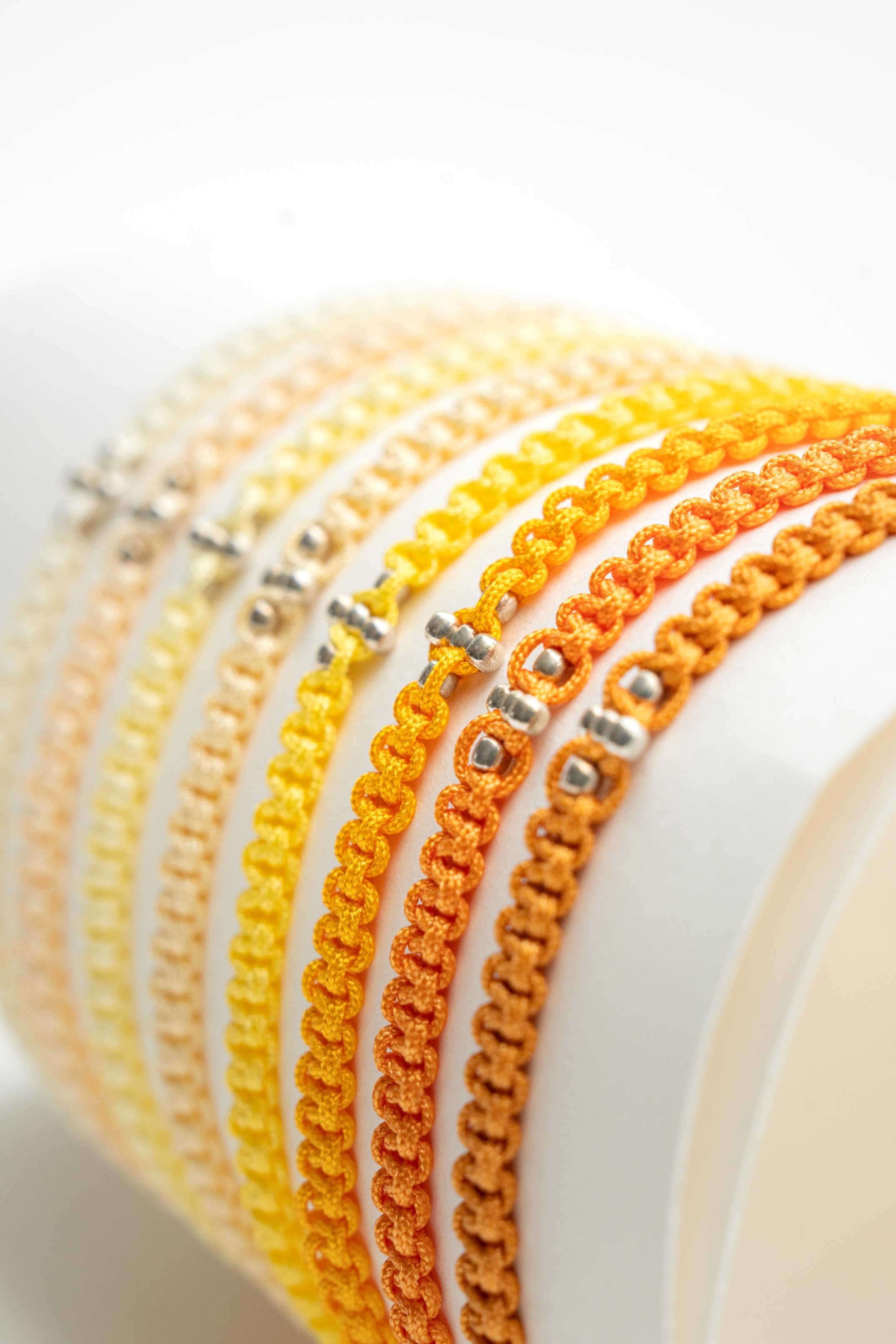Bracelet homme cordon polyester avec perles argent Byciclou